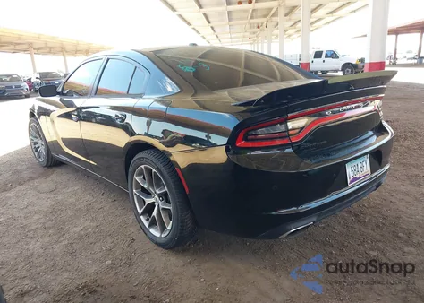 2015 Dodge Charger Se z USA, uszkodzony, nr VIN 2C3CDXFGXFH898386
